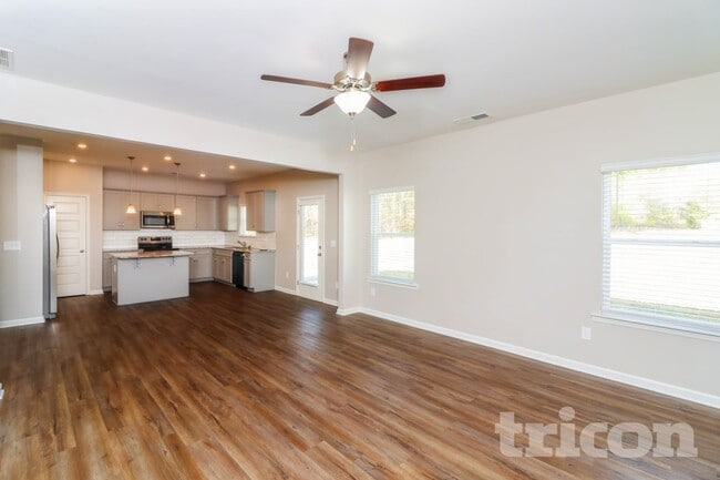 Photo - 108 Chapel Meadow Ln SW