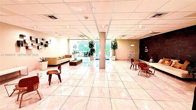 Photo - 1035 West Ave Unit 306