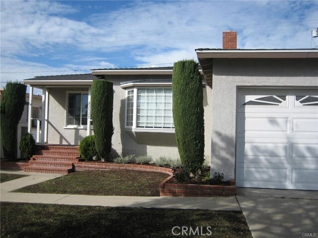 22327 Evalyn Ave