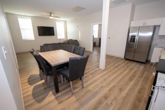 Photo - 103 N 1st St Unit 312