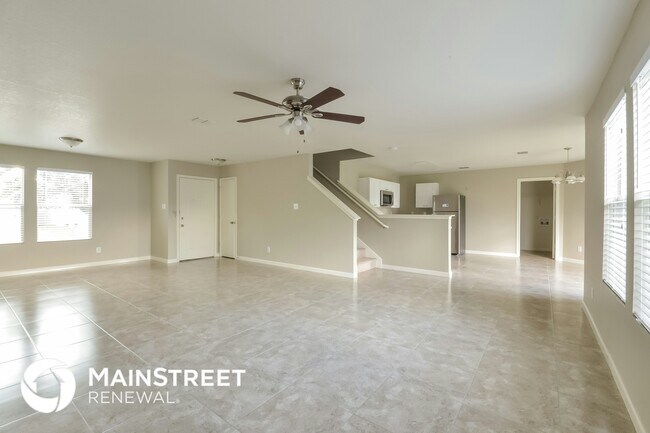 Photo - 410 Spruce Breeze