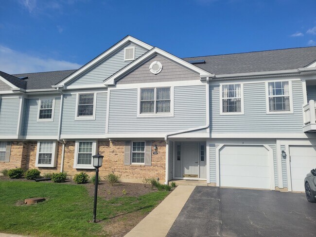 Photo - 1254 Ballantrae Pl Unidad C Rental