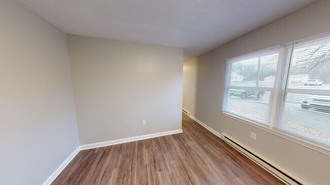 Photo - Oak Park Apartments
