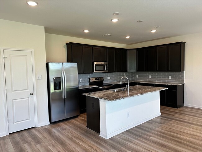 Photo - 4 bed 3 bath new build in the Lakes at University Place