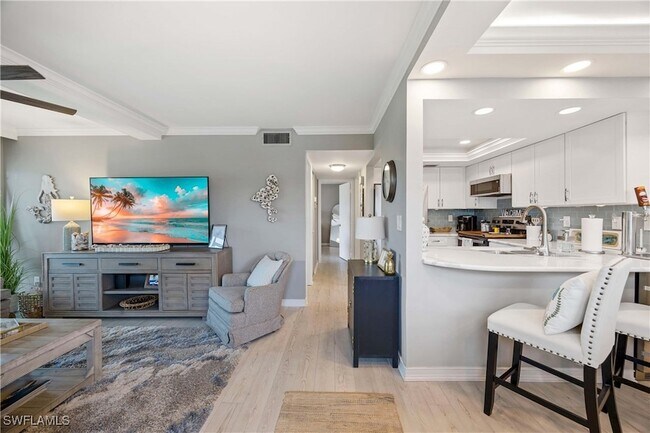 Photo - 330 Kon Tiki Dr Unidad C7