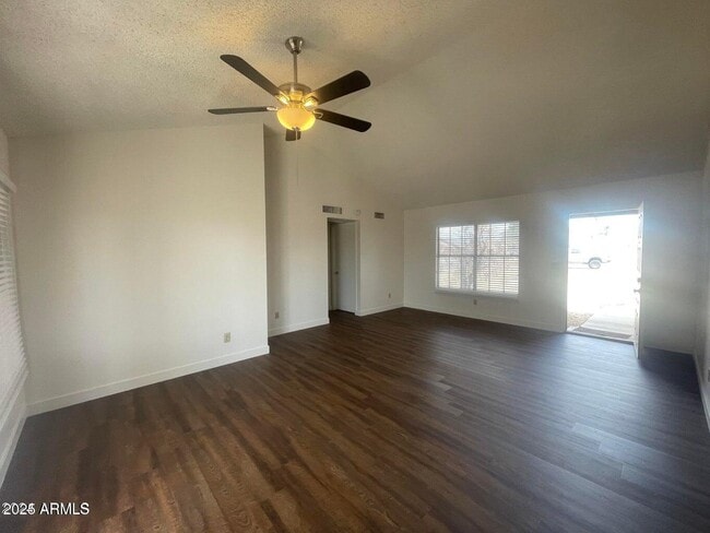 Photo - 10614 N 72nd Ave