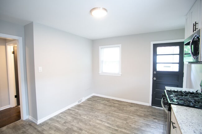 Photo - 8837 S Talman Ave