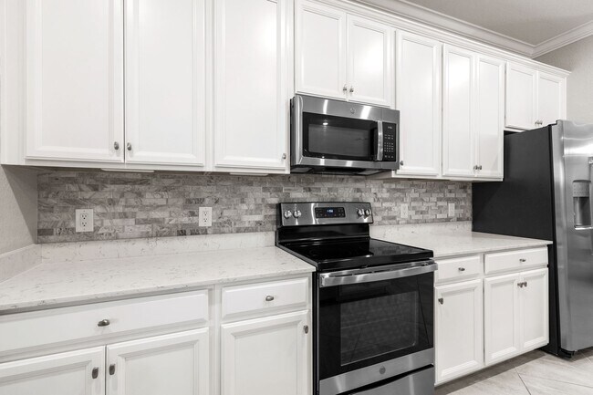 Photo - 12023 Hawthorn Lake Dr