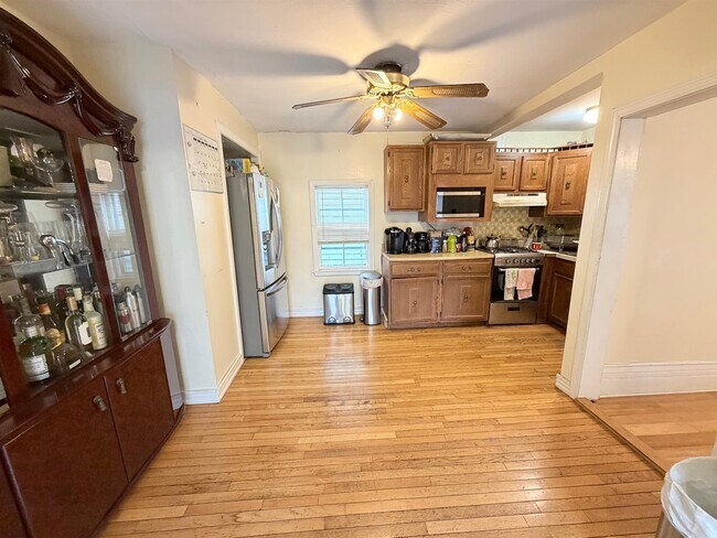 Photo - 6 Marie Ave Unidad 1