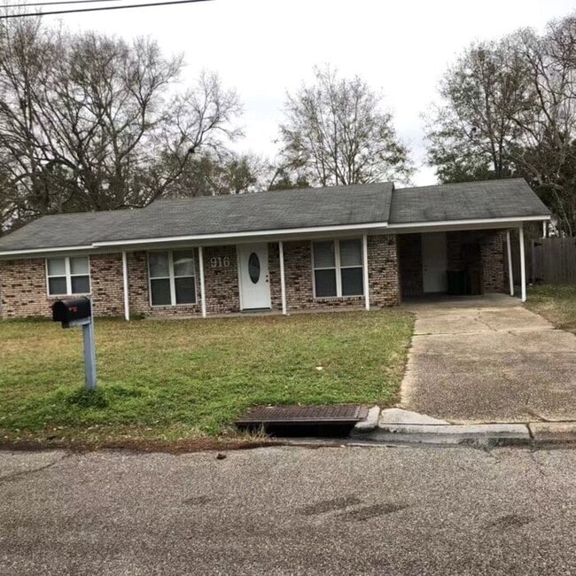 Building Photo - Beautiful 3/2 in Long Beach, MS Rental