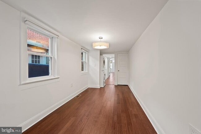 Photo - 312 S Exeter St