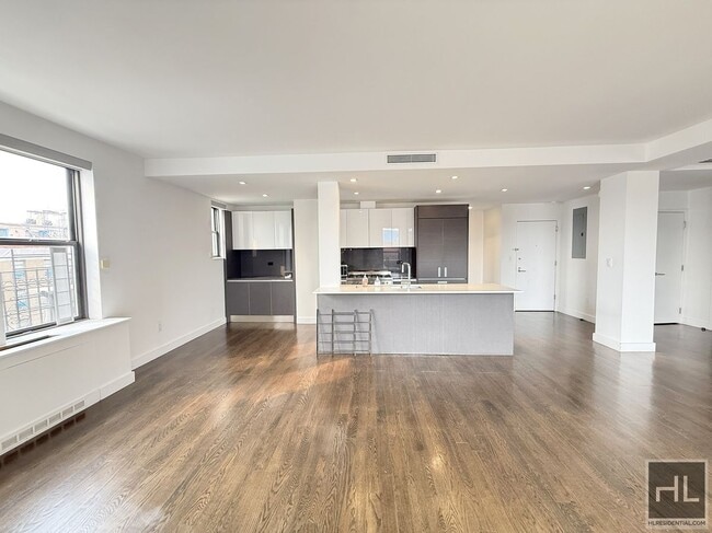 Photo - NO fee 4 bed 3.5 bath with Epic Views - WE... Unit 16G