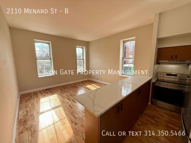 Photo - 2110 Menard St Unit B