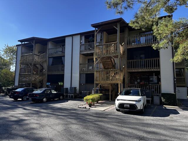 Photo - 14300 Jarvis Ave Unidad Sandalwoods 302B