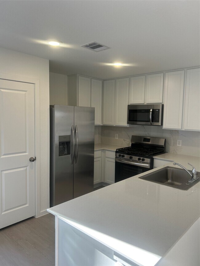 Photo - 28927 Texas Sparrow Ln