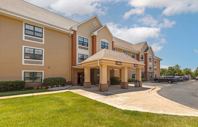 Photo - Furnished Studio-Washington, D.C. - Chanti...