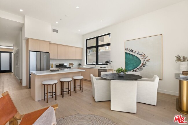 Photo - 3808 College Ave Unit 6