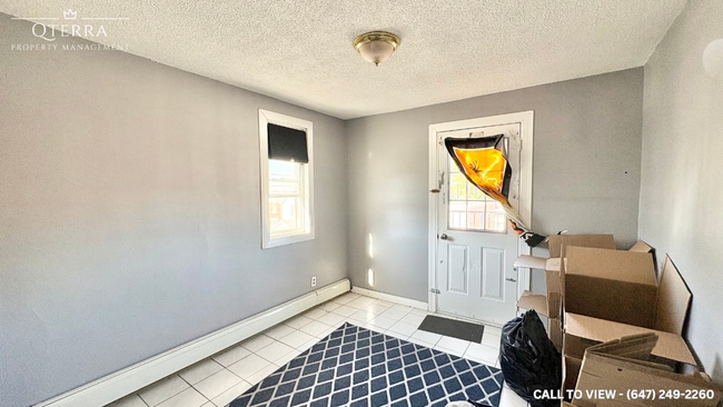 Photo - 284 St. Patrick St