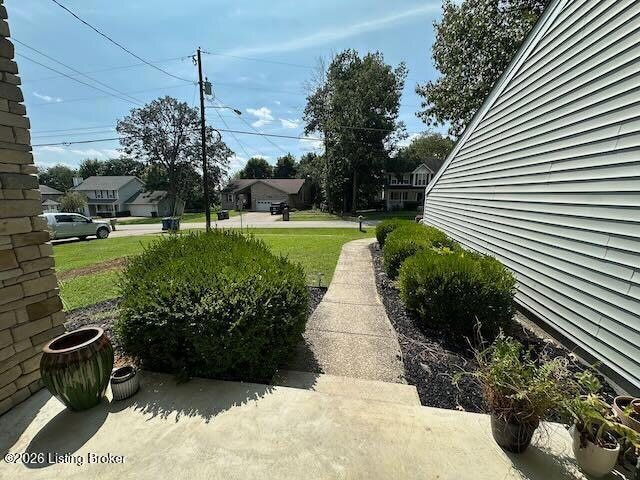 1807 Oriole Dr