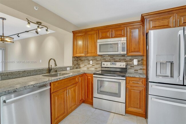 Photo - 9537 Weldon Cir Unidad I109