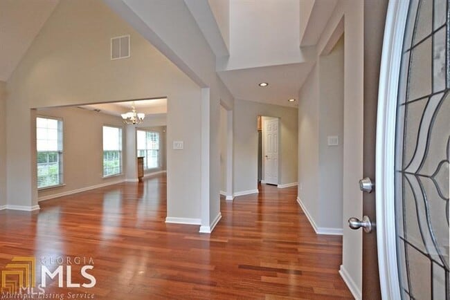 Photo - 239 Turnbridge Cir