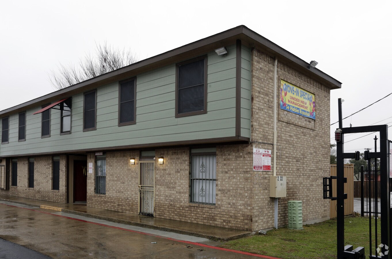 Spanish Vida Apartments - Spanish Vida Apartments