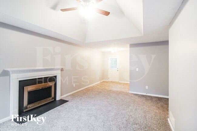 Photo - 262 Kesler Ct