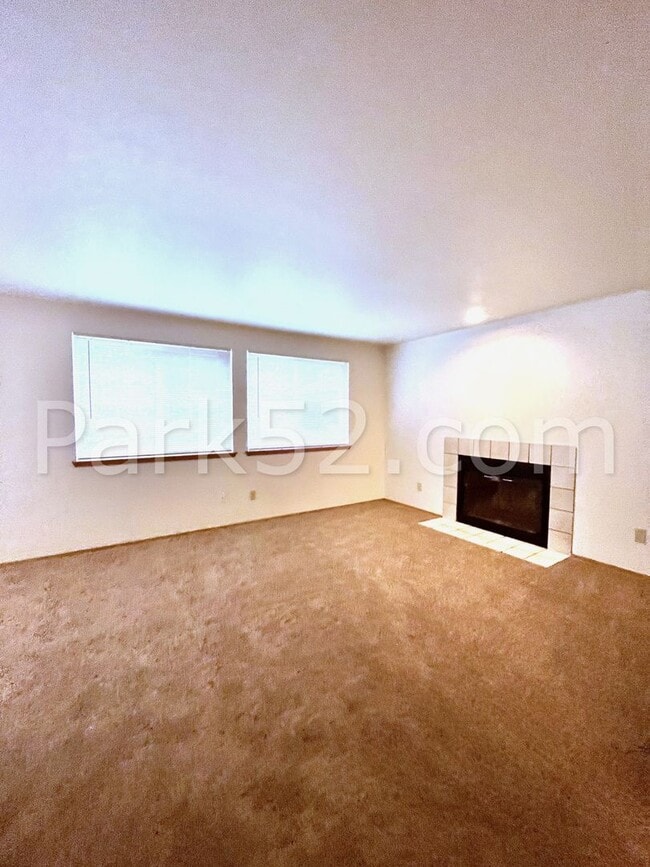 Photo - 2 Bedroom Puyallup Area Townhome Unit 9103