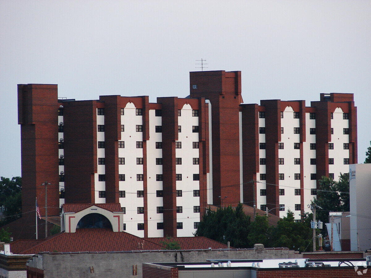 Elevated view from the north - Stillwell Senior Center Apartments