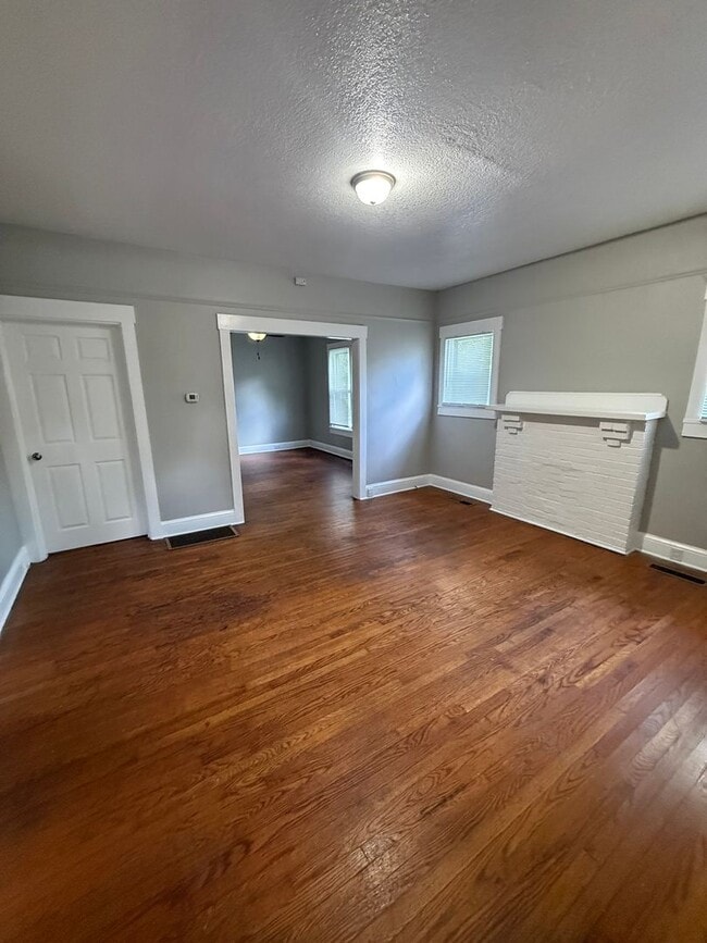 Photo - Charming Home in North Knoxville!