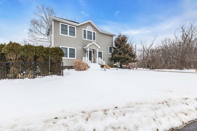 Photo - 300 Fiddler Ln