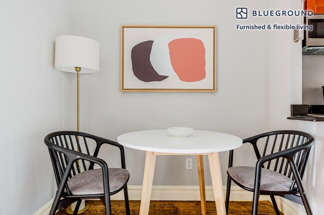 Photo - 234 W 14th St Unit FL4-ID1526