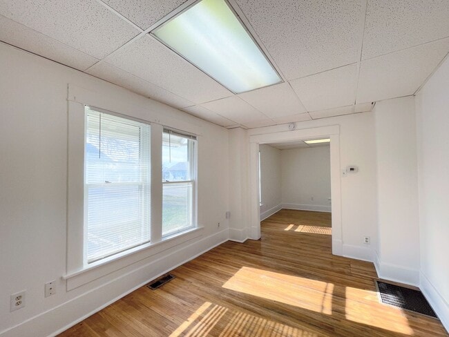 Photo - Cozy 2 bedroom home