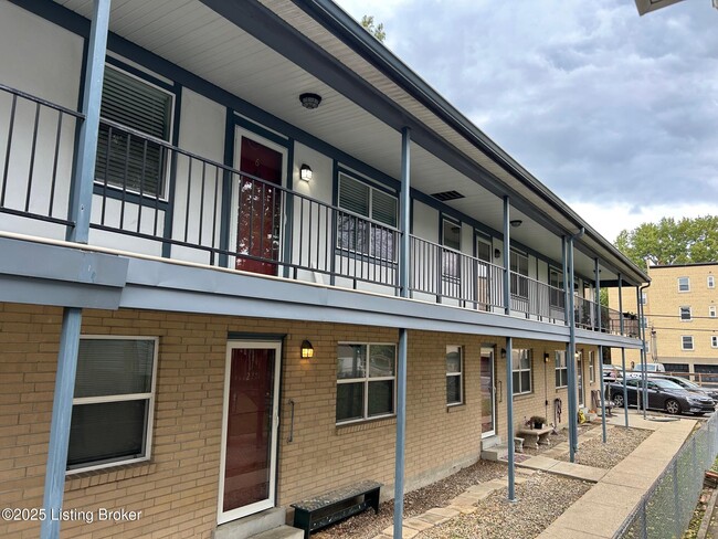 Photo - 2207 Alta Ave