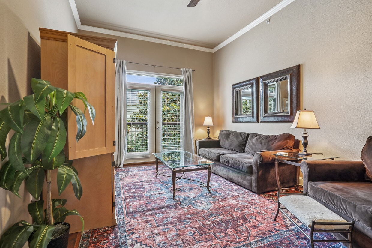 Photo - 6765 Corporate Blvd (Baton Rouge, LA)