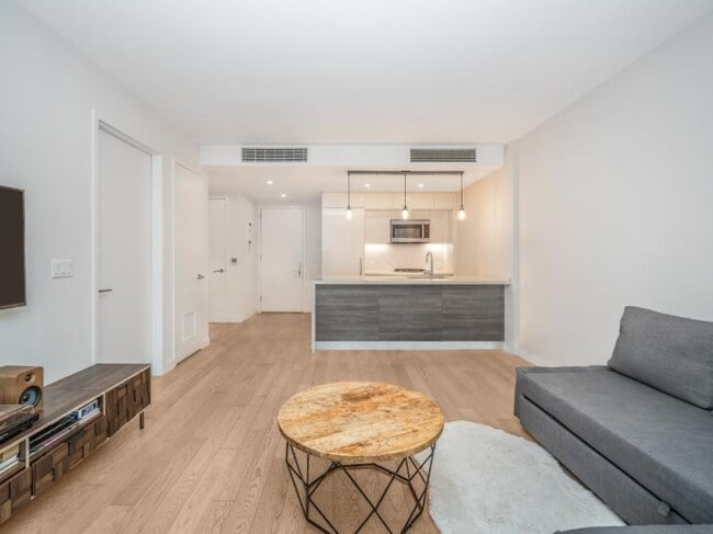 1 bedroom in New York NY 10036 - 1 bedroom in New York NY 10036 Condo Unit 5L