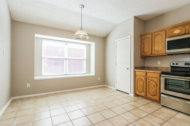 Photo - 721 Horseshoe Ct