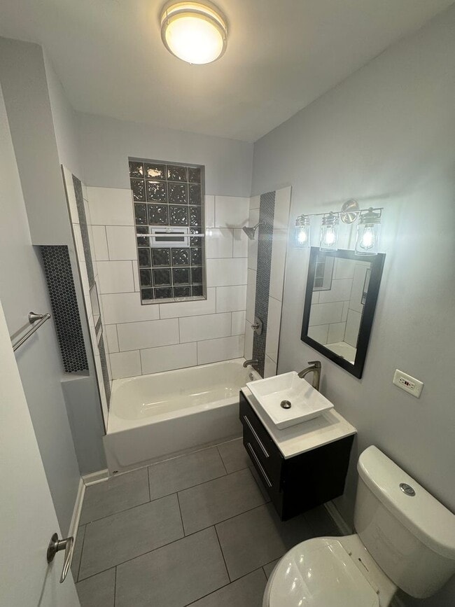 Photo - 6149 S Evans Ave Unit 6149-1