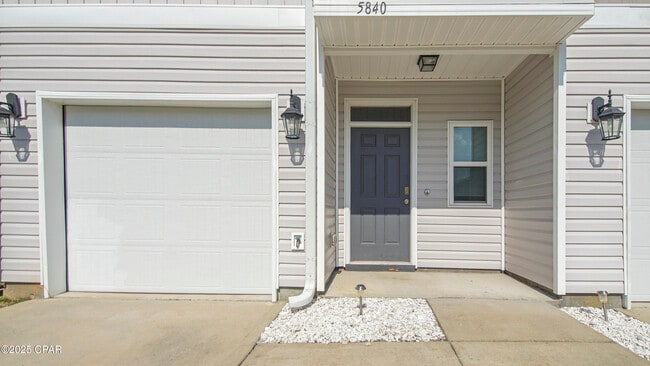 Photo - 5840 Callaway Cir