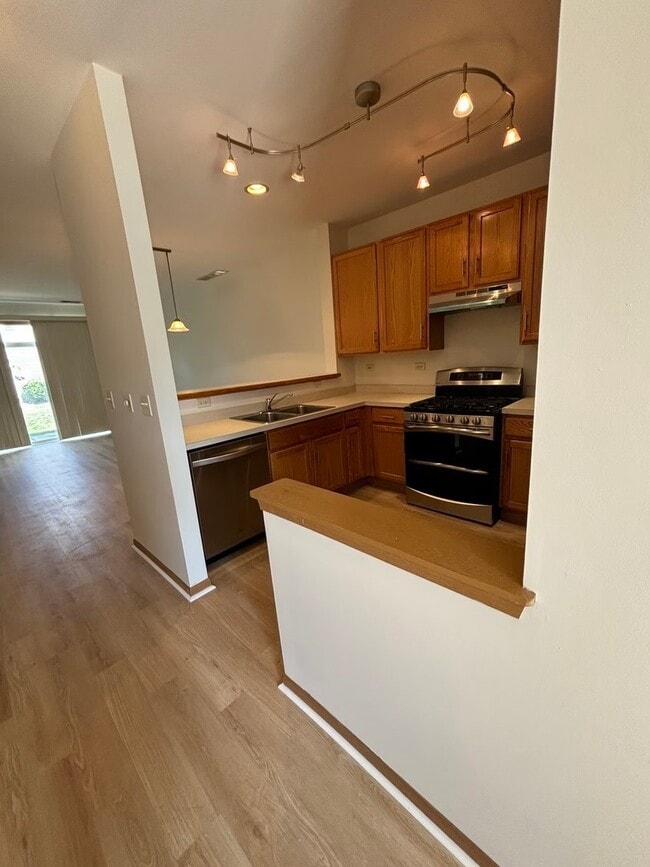 Photo - 2422 Golf Ridge Cir