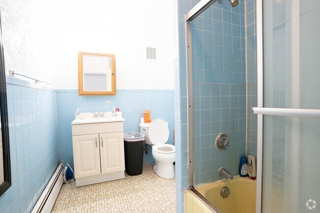 Building Photo - 36 Gordon St Unit 2 Rental