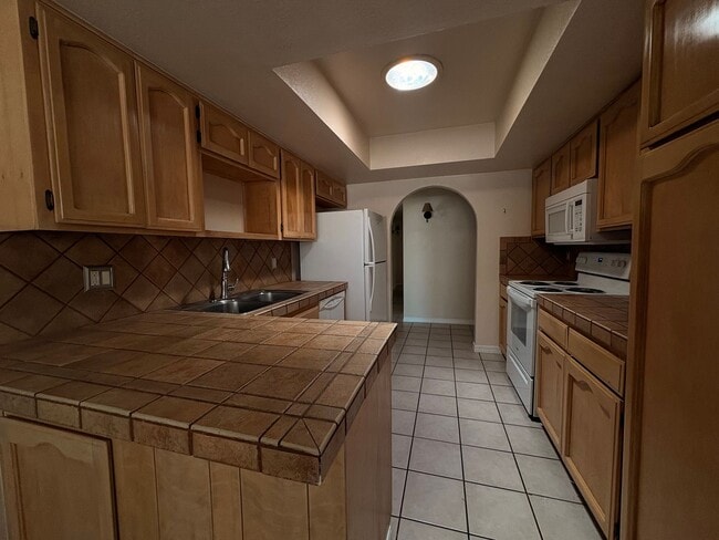 Photo - 7311 N Iron Bell Pl