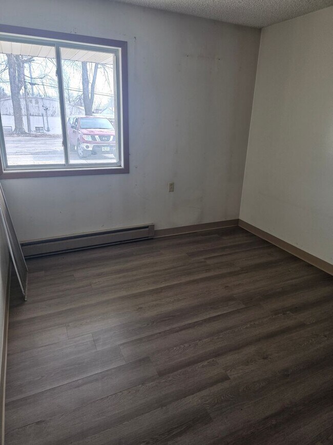 Photo - 1409 Belle Plaine Unit 1