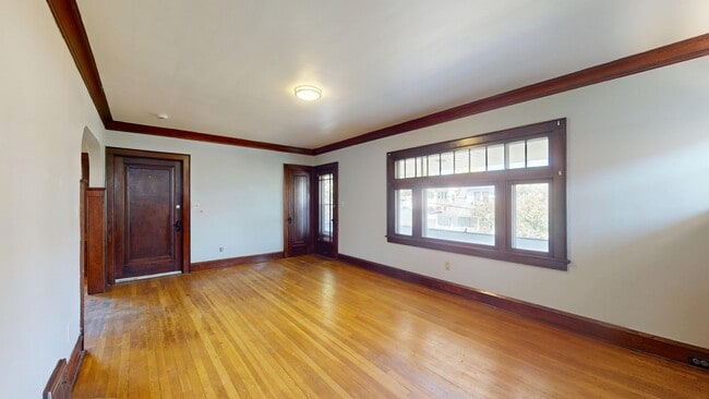 Photo - 4003 Behrwald Ave