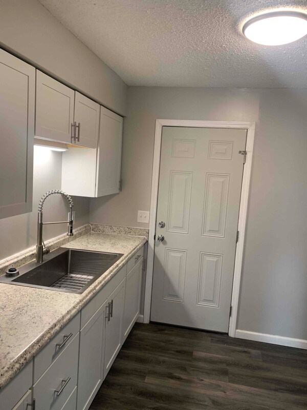 Photo - 2516 Magnolia Dr