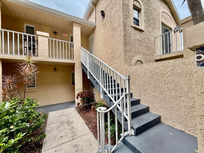 Photo - 1673 SE Green Acres Cir Unit NN204