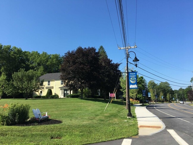 156 Portsmouth Ave