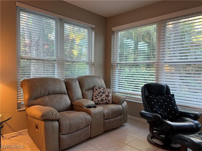 Photo - 1340 Charleston Square Dr Unit 101