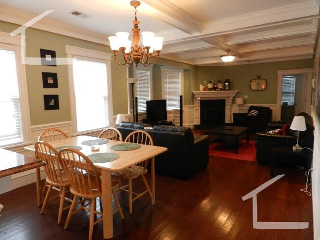 Photo - 127 Nonantum St