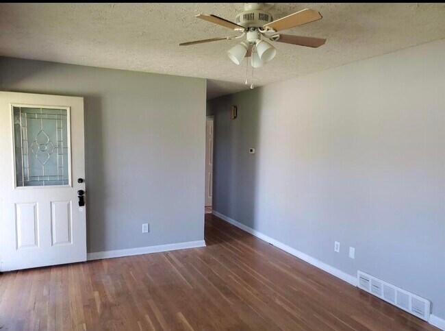 Photo - 1340 Ox Hill Dr